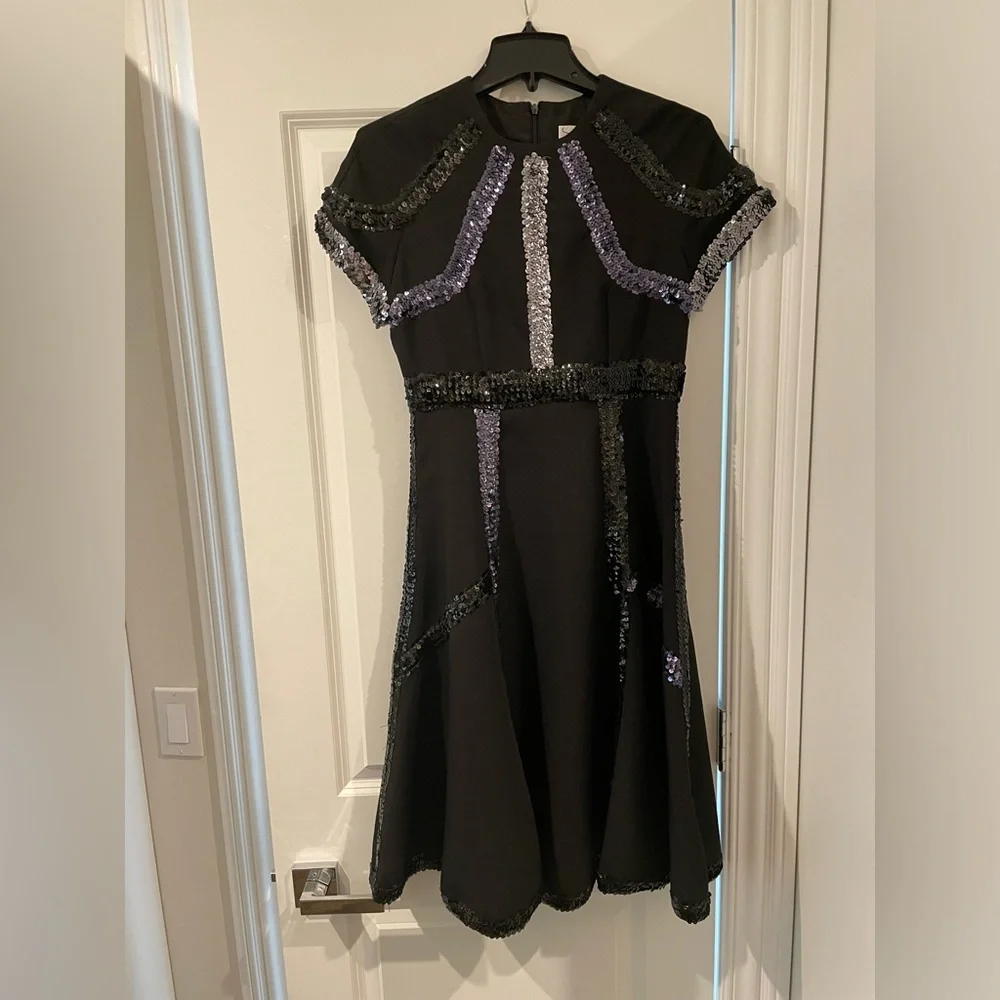 Beautiful Miri couture short sleeve knee length black with sequin details dress - Picture 1 of 2